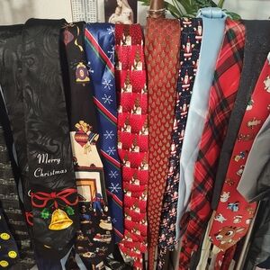 Holiday Cheer Men's Tie Set - Black, Red, Blue